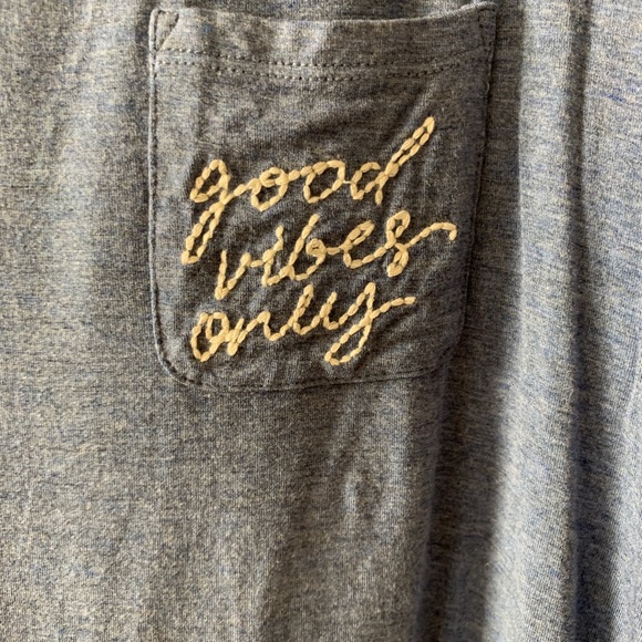 Soft and sexy shirt - Picture 2 of 3